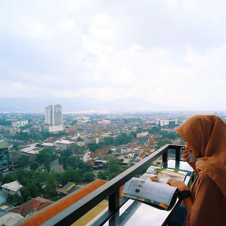 Inap At Capsule Hostel Bandung Exterior foto